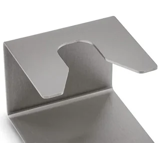 Тампер Lelit от неръждаема стомана с неплъзгаща се основа.