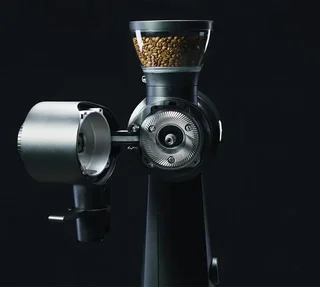 MAHLKONIG EK Omnia Black Professional Grinder
