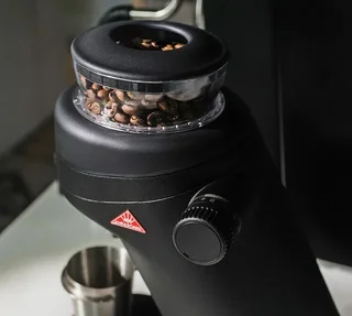 MAHLKONIG X64 SD черна кафемелачка за единична доза