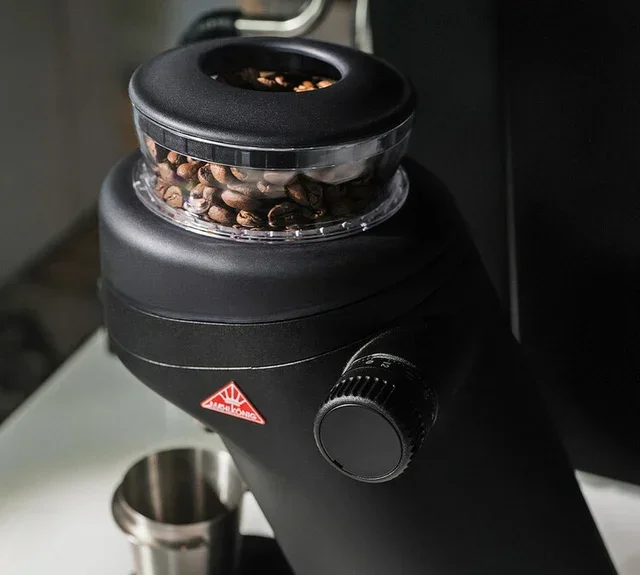 MAHLKONIG X64 SD черна кафемелачка за единична доза