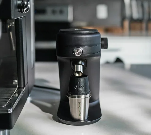 MAHLKONIG X64 SD черна кафемелачка за единична доза