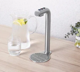 Marco FRIIA HC varmt- og kaldtvannsdispenser + installasjon