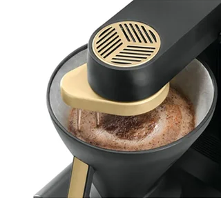 Cafeteira Elétrica Melitta ePour Preta e Dourada 1024-12 + Oferta