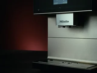 MIELE CM 7550 Черен