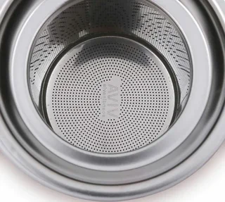 Šalica Minima vuneno siva 50 cl s infuzorom od nehrđajućeg čelika - VIVA SCANDINAVIA