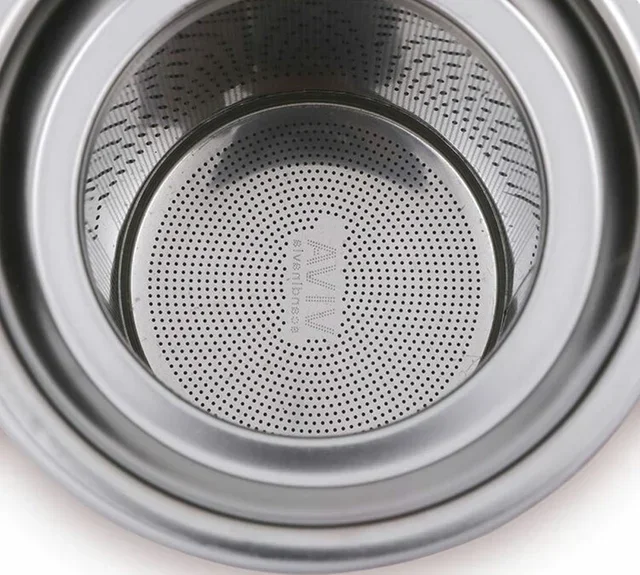 Šalica Minima vuneno siva 50 cl s infuzorom od nehrđajućeg čelika - VIVA SCANDINAVIA