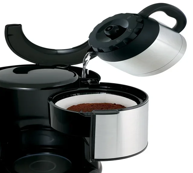 Програмируема кафеварка Moulinex Subito FT362811 с термоизолация + подарък