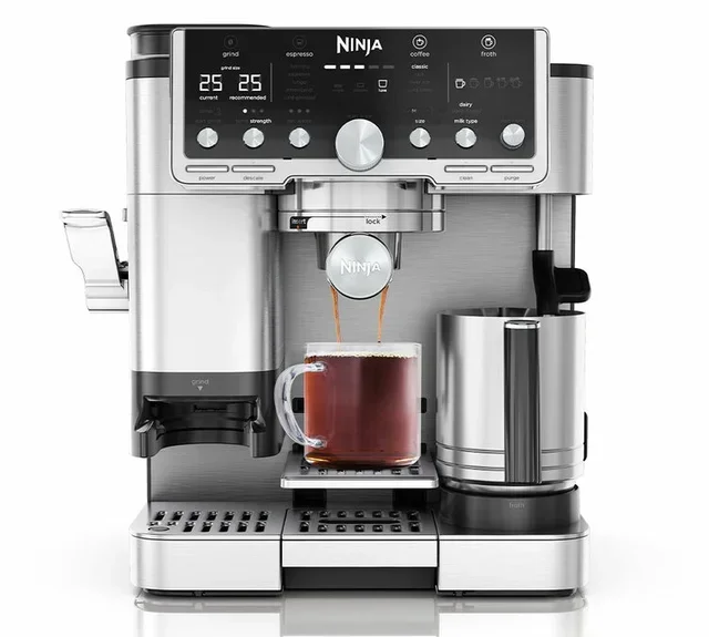 NINJA ES701EU Luxus-espressokone integroidulla tamperilla