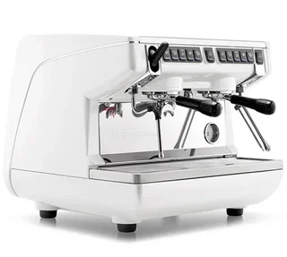 Nuova Simonelli Appia Life Compact — professionele espressomachine
