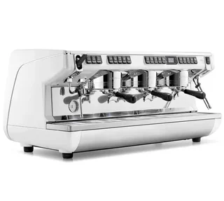 Nuova Simonelli Appia Life XT – Profesjonalny ekspres do kawy 3 grupy