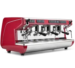 Професионална машина за еспресо Nuova Simonelli Appia Life XT - 3 групи