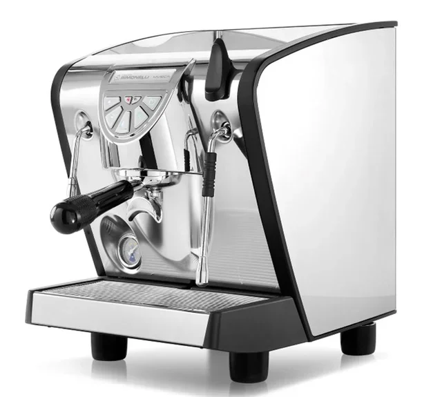 NUOVA SIMONELLI Musica Black Espresso Machine MMUSICAVOL01000001