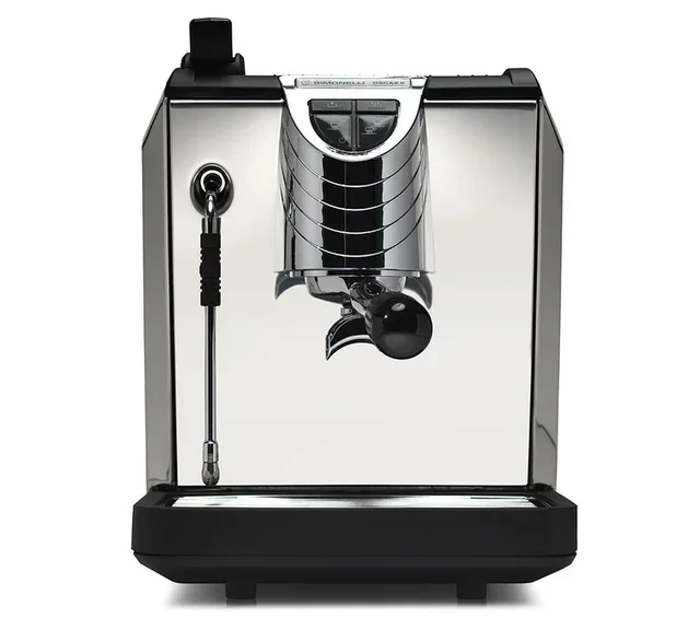Macchina espresso NUOVA SIMONELLI Oscar II Nera con OPV e bocchetta vapore Cool Touch per rete idrica