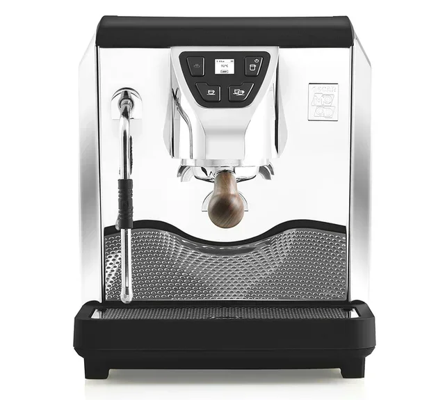 Espresso NUOVA SIMONELLI Oscar Mood nera con collegamento rete idrica