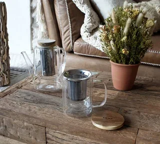 OGO Living Gustave üveg teáskanna, 1,2 literes kapacitással.