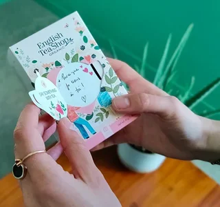 Økologisk &amp; Fairtrade teassortiment „For deg“ – 20 poser – FAIRTRADE – ENGLISH TEA SHOP