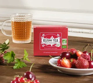 Thé Noir Bio Quatre Fruits Rouges - 20 sachets - KUSMI TEA