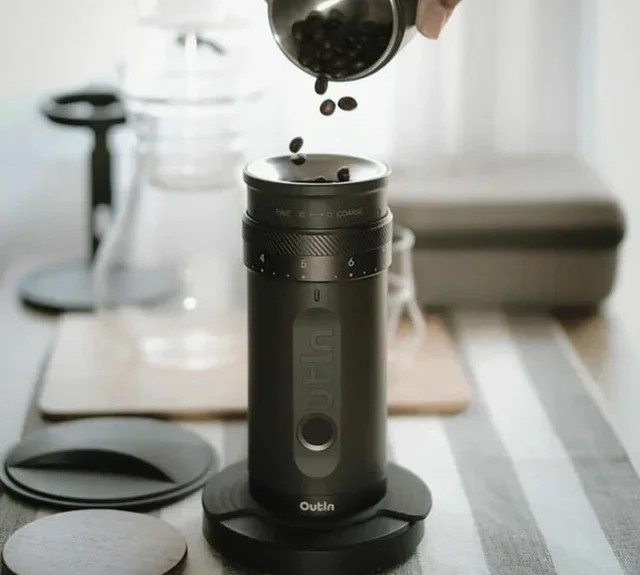 OUTIN Fino Brown Coffee Grinder