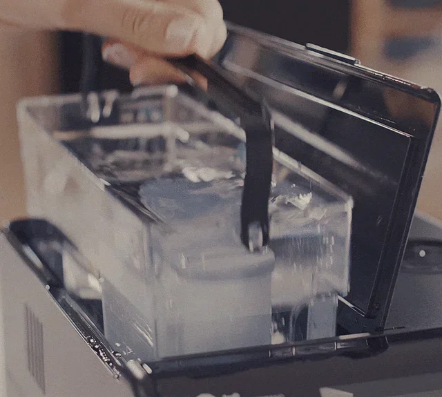 Средство за уклањање наслага креча PHILIPS - апарат за еспресо са уграђеним млинцем, Philips, 250 ml, паковање од 2 комада.