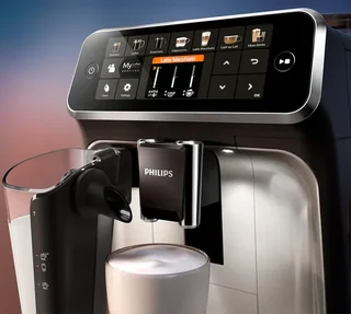 Macchina da caffè espresso con macinacaffè integrato PHILIPS EP5447/90 LatteGo finitura cromata