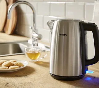 PHILIPS Čajnik HD9351/90 Daily Collection 1,7L
