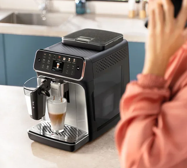 PHILIPS SilentBrew EP4446/70 LatteGo Argento Macinacaffè Espresso