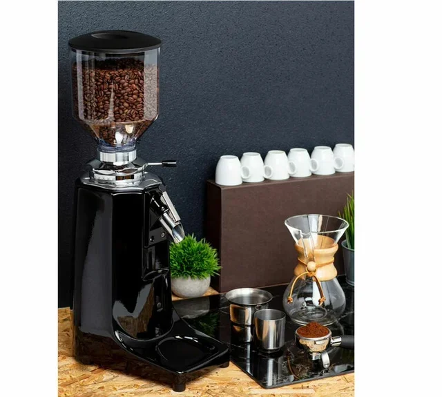 Quamar Q13 D Mat zwart - professionele koffiemolen