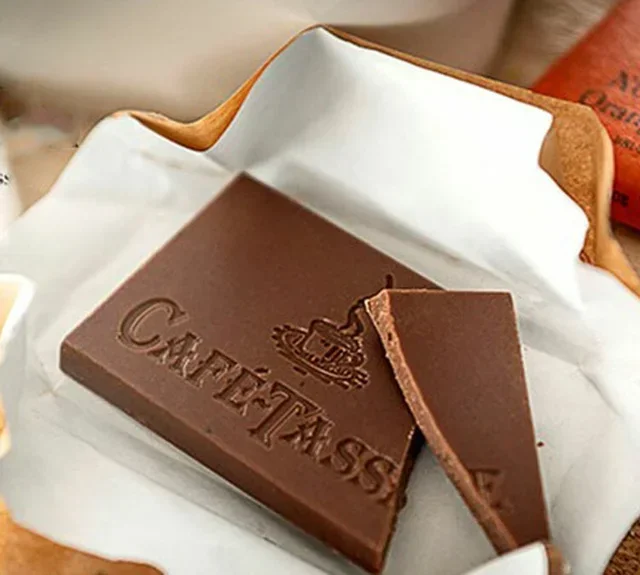 Caja Chapeau Rouge - Surtido 100 Mini Tabletas Profesional 900g - CAFÉ TASSE