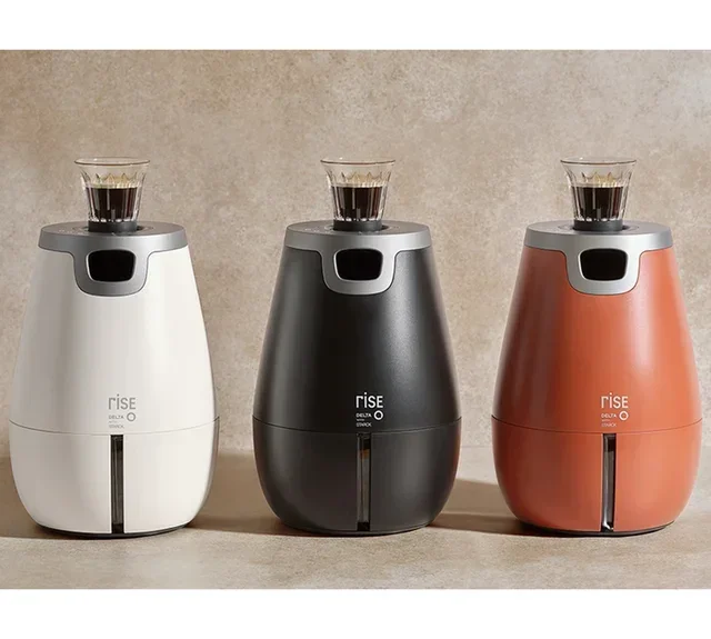 Капсулна машина RISE x Starck в бяло - Delta Q + 30 капсули подарък