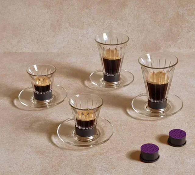 Капсулна машина RISE x Starck в бяло - Delta Q + 30 капсули подарък