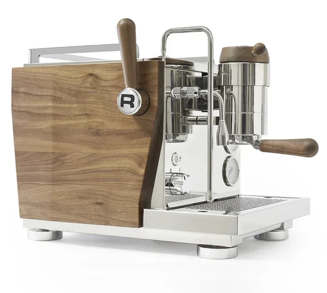 ROCKET ESPRESSO R Nine One edizione speciale in legno di noce