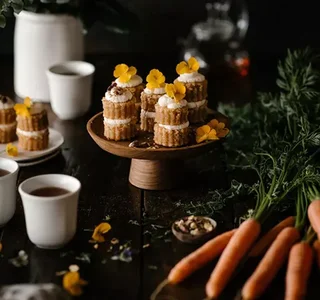 Ciasto marchewkowe z rooibosem – sprzedawane na wagę, 100 g – DAMMANN FRÈRES.