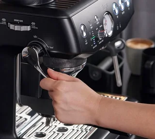 SAGE Barista Express Impress SES876BTR4EEU1 Tartufo Nero - Macchina Espresso