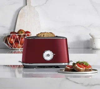 Тостер SAGE Luxe Toast Select, црвена боја, модел STA735RVC4EEU1.