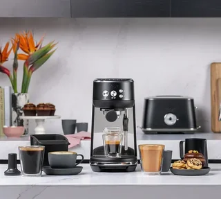 SAGE The Bambino SES450BTR4EEU1 Black Truffle Espresso Machine