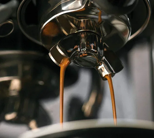 SAGE The Barista Touch SES880BTR4EEU1 Black Truffle Espresso Machine