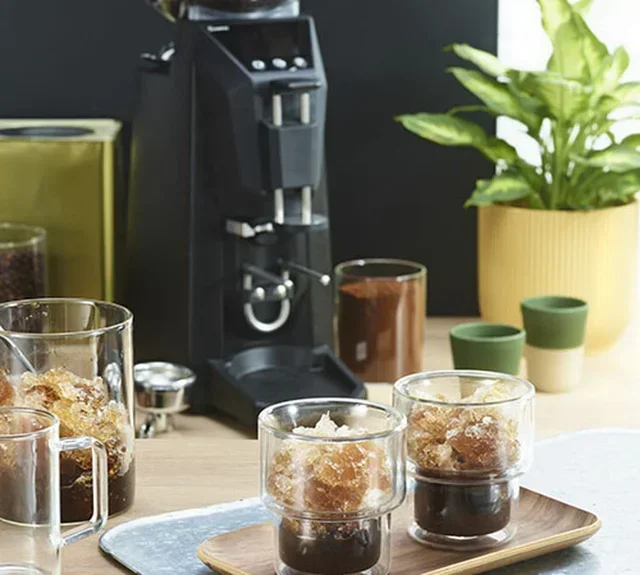 SANTOS 59 Profi-Kaffeemühle Schwarz mit Anpressvorrichtung - Direktmahlung