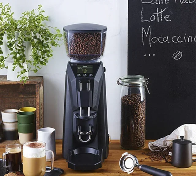 SANTOS 59 Profi-Kaffeemühle Schwarz mit Anpressvorrichtung - Direktmahlung