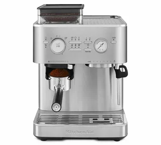 Cafetera espresso semiautomática 5KES6551ESX KITCHENAID, de acero inoxidable.