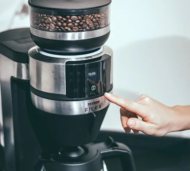 SEVERIN Filka 2.0 KA4852 Filter Coffee Machine 5-in-1 Glass Carafe + Free Gift