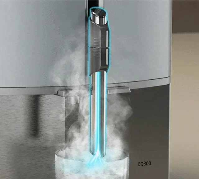 SIEMENS EQ300 Macchina da Caffè Automatica - TF305E04 Acciaio Inox e Titanio Metallizzato