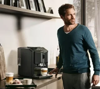 SIEMENS EQ300 Macchina da Caffè in Grani - TF301E09 Nero