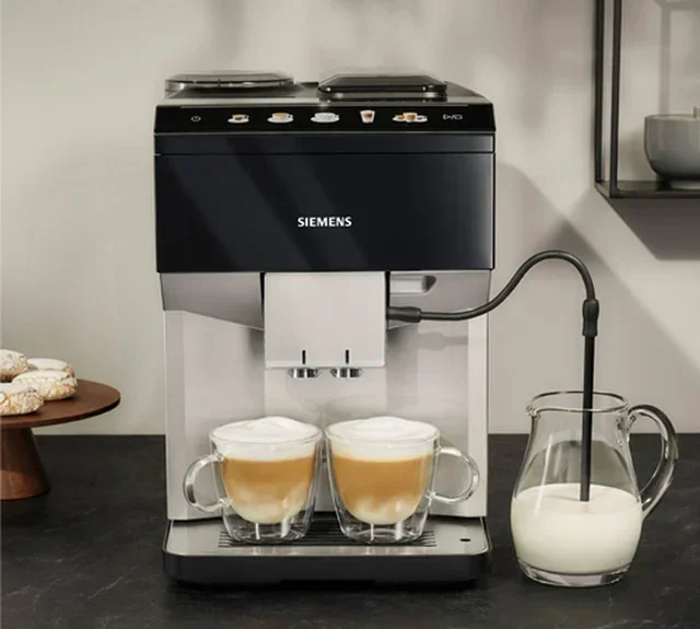 Macchina da caffè espresso Siemens EQ.500 TP515R01, colore argento e nero