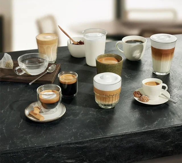 Macchina da caffè espresso Siemens EQ.500 TP515R01, colore argento e nero