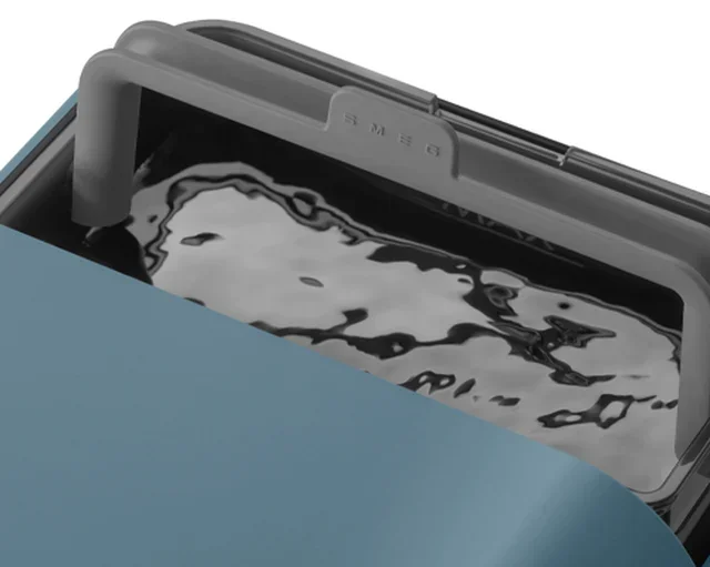 SMEG BCC13SBMEU Bean-to-Cup Machine with Milk Frother - Storm Blue