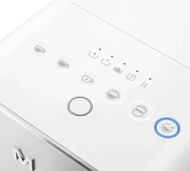 SMEG BCC13WHMEU Máquina de Café Automática com Sistema de Leite - Branco
