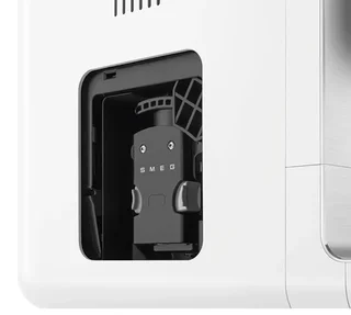 SMEG BCC13WHMEU Máquina de Café Automática com Sistema de Leite - Branco