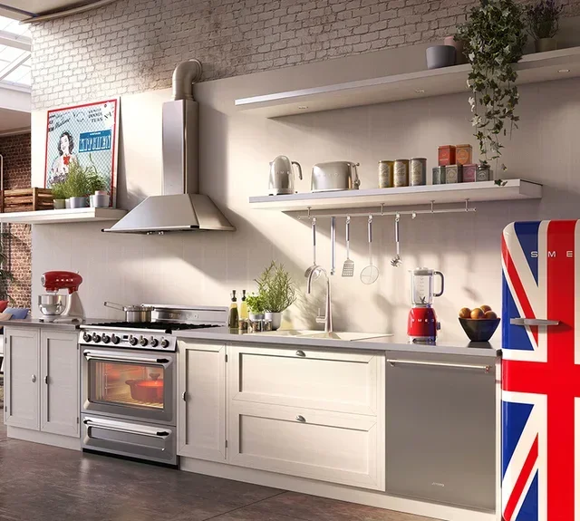 SMEG Breakfast Bundle Toaster TSF02SSEU &amp; Kettle KLF03SSEU Chrome Finish