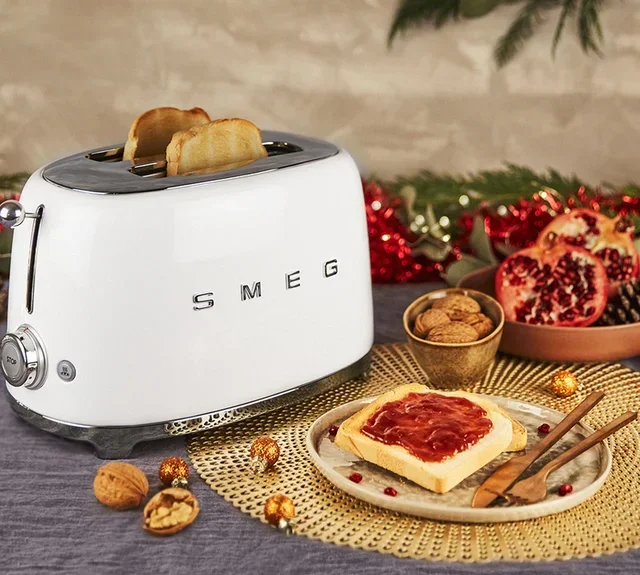 SMEG Breakfast Bundle TSF01WHEU &amp; KLF05WHEU White