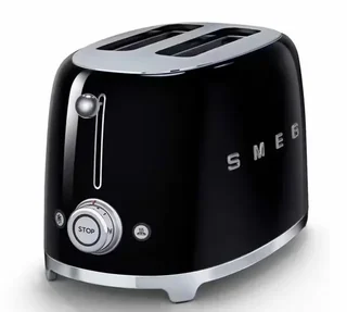 SMEG fekete reggeli szett: TSF02BLEU kenyérpirító és KLF05BLEU vízforraló